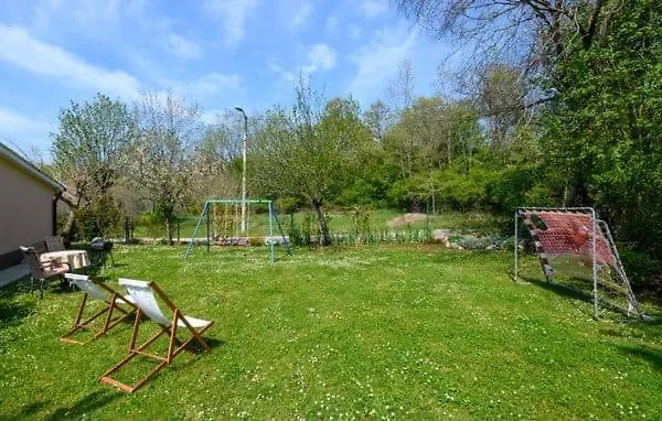 Apartman Marija Santalezi 0*,